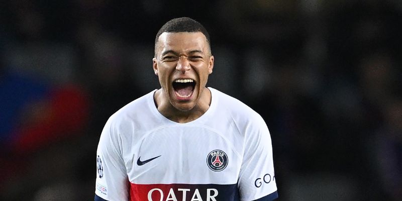 Thi đấu Kylian Mbappé quốc tế